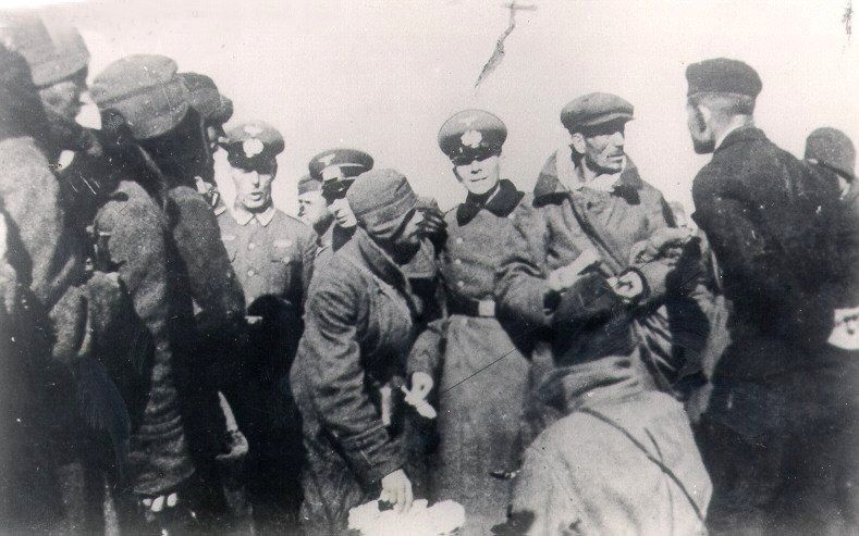 SS and Ukranian auxiliaries